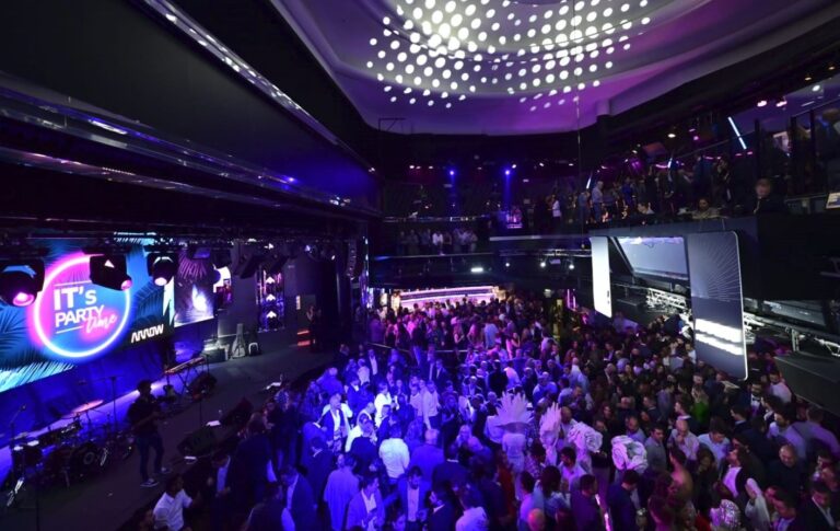 Arrow celebra en Madrid su macrofiesta prenavideña